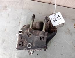 Кронштейн опоры двигателя для Ford Focus II 2005-2008  запчасти бу