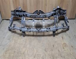 Панель передняя телевизор для Ford Kuga 2008-2012  запчасти бу