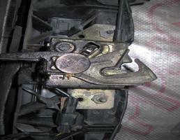 Замок капота для Ford Fusion 2002 -  запчасти бу