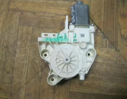Мотор стеклоподъемника передний левый для Ford Focus II 2005-2008  запчасти бу