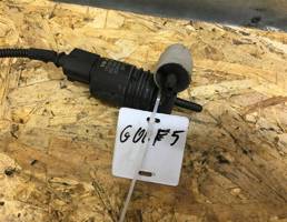 Насос омывателя для VW Golf V 2003-2009  запчасти бу