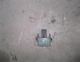 Фонарь подсветки номера для Toyota Avensis III 2009-2011  запчасти бу