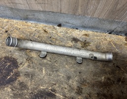 Патрубок интеркулера для VW Touareg 2002-2010  запчасти бу