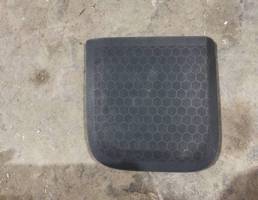 Сетка динамик двери передней правой для VW Touareg 2002-2010  запчасти бу