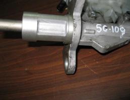 Цилиндр тормозной главный для Skoda Octavia (A5 1Z-) 2004-2013  запчасти бу