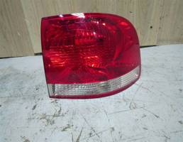 Фонарь задний наружный правый для VW Touareg 2002-2010  запчасти бу