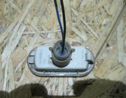 Повторитель на крыло белый для Ford Fiesta 2001-2007  запчасти бу