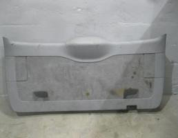 Обшивка двери багажника для VW Touareg 2002-2010  запчасти бу