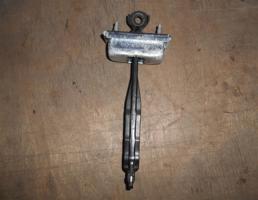 Ограничитель двери для Chevrolet Cruze 2009 - 2015  запчасти бу