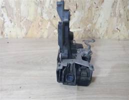 Замок двери передней левой для Skoda Octavia 1997-2000  запчасти бу