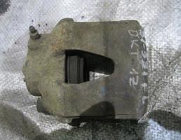 Суппорт передний левый для Skoda Octavia (A5 1Z-) 2004-2013  запчасти бу