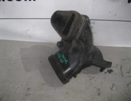 Патрубок воздушный для Chevrolet Cruze 2009 - 2015  запчасти бу