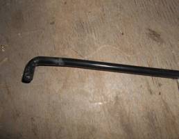 Держатель капота для Skoda Roomster 2006>  запчасти бу