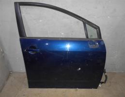 Дверь передняя правая для Toyota Corolla Verso 2004-  запчасти бу