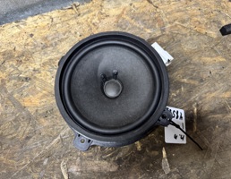 Динамик двери передней правой для Opel Antara 2007-2011  запчасти бу