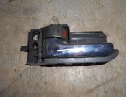 Ручка двери передней внутренняя левая для Toyota Avensis II 2003-2008  запчасти бу