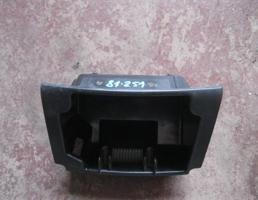 Пепельница передняя для Skoda Fabia 1999-2006  запчасти бу
