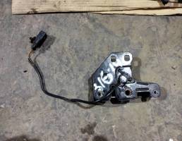 Замок капота для Audi A4 (B7) 2005-2008  запчасти бу