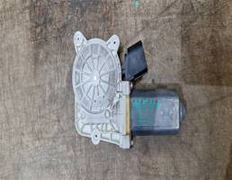 Мотор стеклоподъемника передний левый для BMW 5-серия E60/E61 2003-2009  запчасти бу