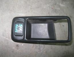 Кнопка стеклоподъемника для Ford Focus II 2008-2011  запчасти бу