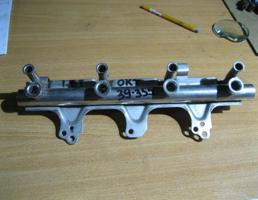 Рейка топливная (рампа) для Skoda Octavia (A5 1Z-) 2004-2013  запчасти бу