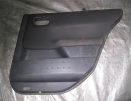 Обшивка двери задней правой для Renault Megane II 2002-2009  запчасти бу