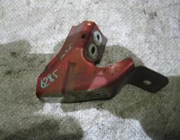 Кронштейн крепления крыла правый для Skoda Fabia 1999-2006  запчасти бу