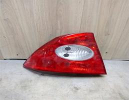 Фонарь задний левый для Ford Focus II 2005-2008  запчасти бу