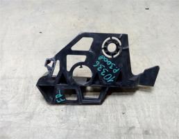 Кронштейн переднего бампера правый для Peugeot 3008 2010-2016  запчасти бу