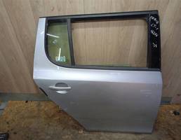 Дверь задняя правая для Skoda Fabia 2007-2015  запчасти бу