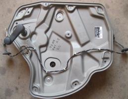 Стеклоподъемник механ. задний правый для Skoda Octavia (A5 1Z-) 2004-2013  запчасти бу