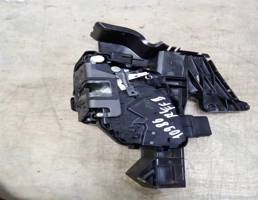 Замок двери задней левой для Ford Focus II 2005-2008  запчасти бу