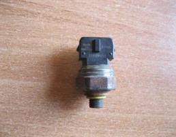 Датчик давления хладагента для Volvo S40 1998-2001  запчасти бу