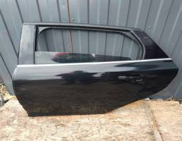 Дверь задняя левая для Ford Focus III 2011-  запчасти бу
