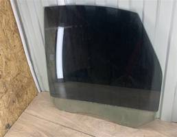 Стекло двери задней левой для Ford Focus II 2008-2011  запчасти бу