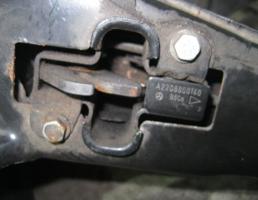 Замок капота для Mercedes Benz W220 S-Class 1998-2005  запчасти бу