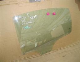 Стекло двери задней левой для VW Passat (B5) 1996-2000  запчасти бу