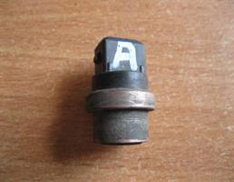 Датчик температуры для Skoda Octavia 1997-2000  запчасти бу