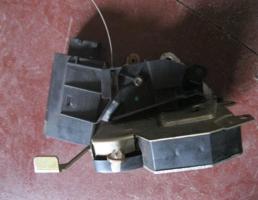 Замок двери передней правой для BMW 5-серия E34 1988-1995  запчасти бу