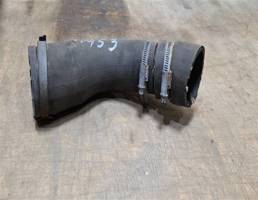 Патрубок интеркулера для Ford Kuga 2008-2012  запчасти бу