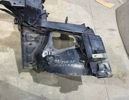 Лонжерон передний правый для Opel Astra J 2010 -  запчасти бу