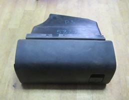 Бардачок для VW Passat (B3) 1988-1993  запчасти бу